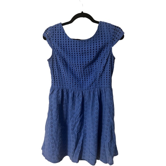 A beautiful blue Xhilaration dress in size medium - Picture 2 of 7